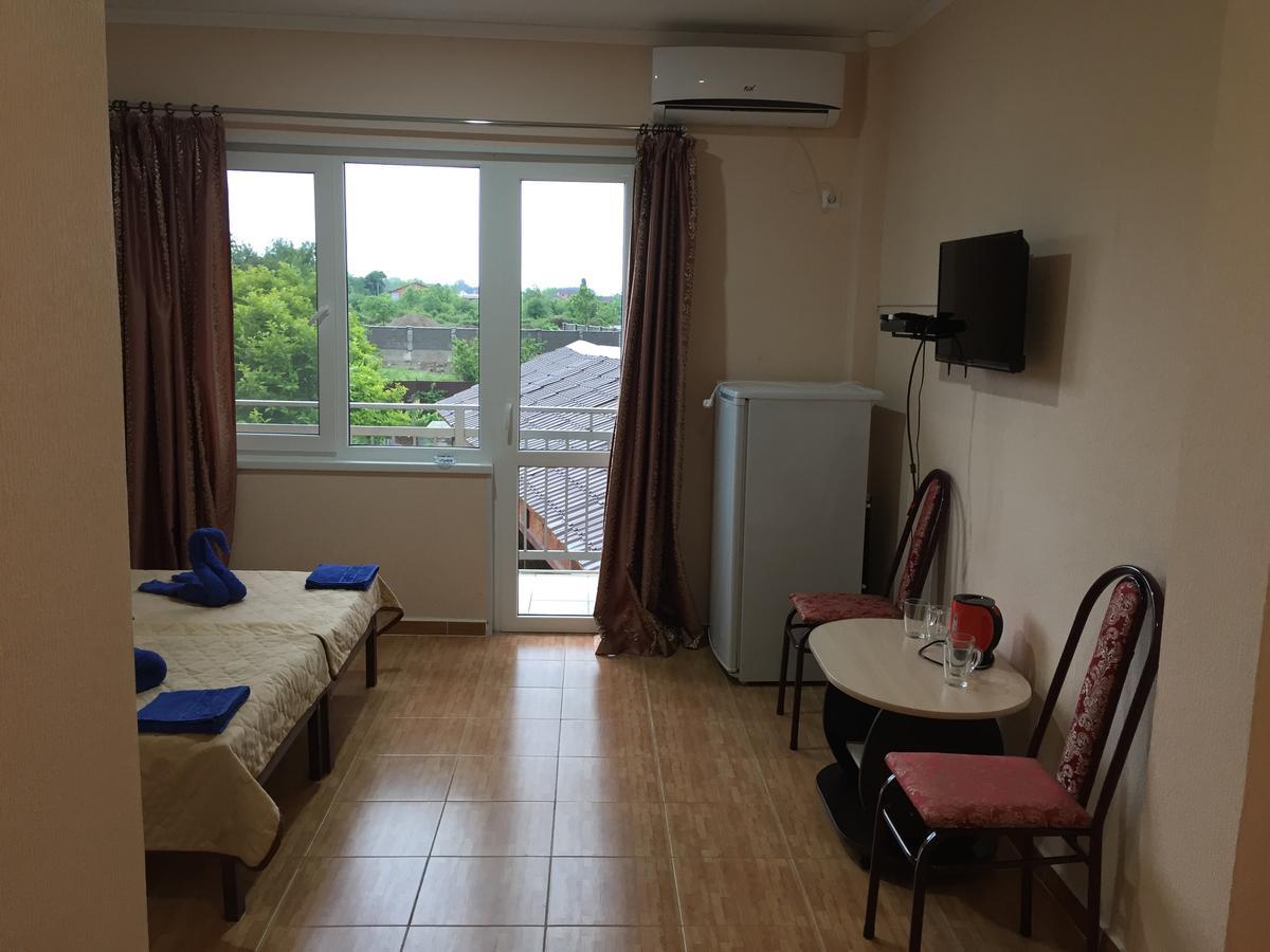 Dionisy Guest House 皮聪达 客房 照片