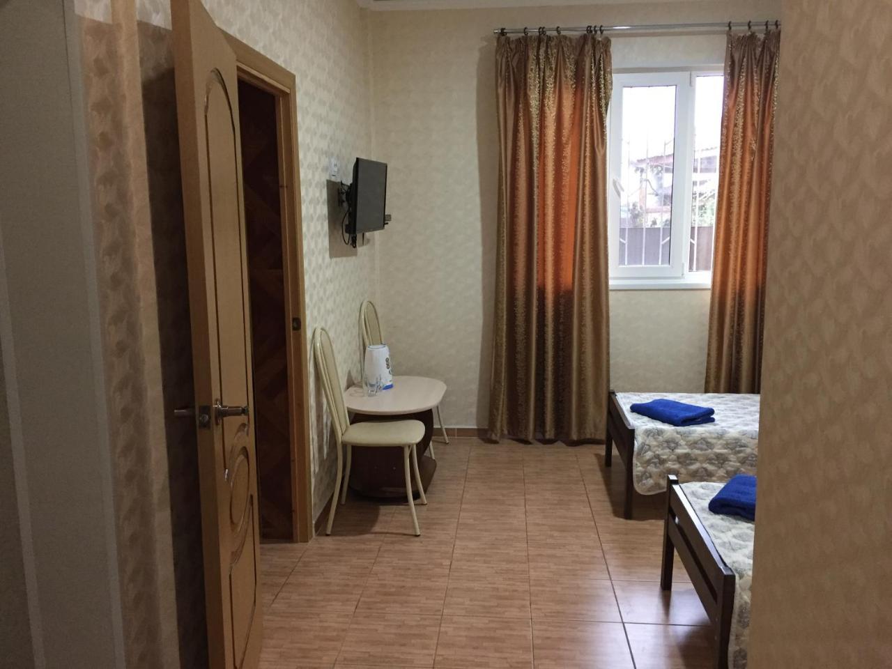 Dionisy Guest House 皮聪达 外观 照片